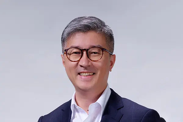 籌備委員 紀緻謙